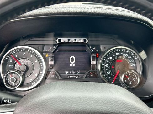 Used 2021 RAM 1500 Laramie image 11