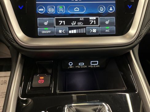 Used 2025 Subaru Legacy Premium image 24