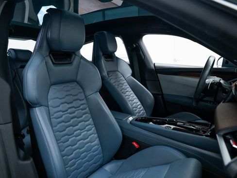 Used 2022 Audi e-tron GT Prestige w/ Prestige Package image 24