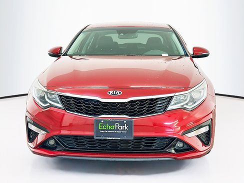 Used 2020 Kia Optima S FWD image 2
