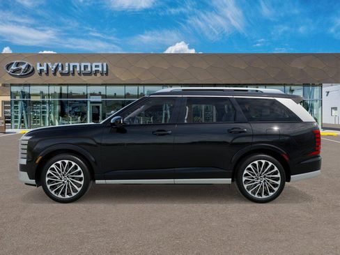 New 2026 Hyundai Palisade Calligraphy FWD image 3