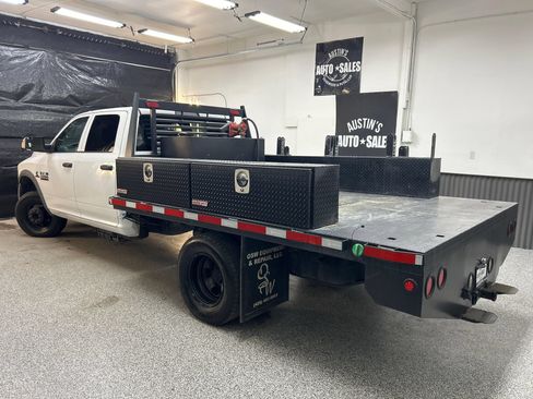 Used 2013 RAM 3500 Tradesman w/ Chrome Appearance Group AWD/4WD image 4