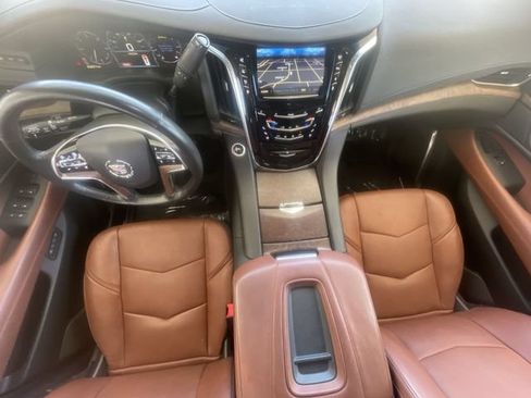 Used 2015 Cadillac Escalade Premium RWD image 21