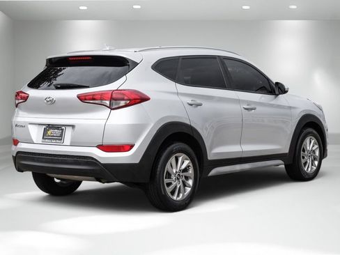 Used 2018 Hyundai Tucson SEL FWD image 6