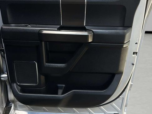 Used 2019 Ford F150 Lariat w/ Equipment Group 502A Luxury AWD/4WD image 12