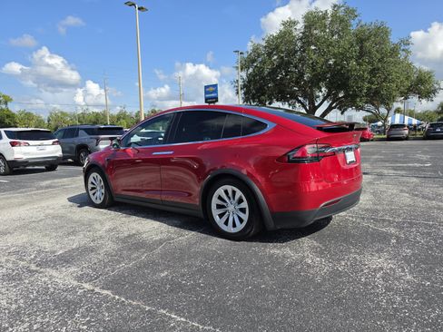 Used 2020 Tesla Model X Long Range AWD/4WD image 8