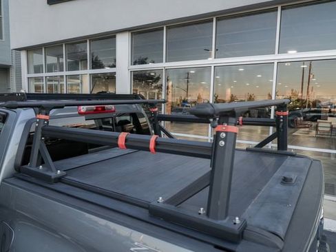 Used 2019 Chevrolet Colorado ZR2 w/ LPO, Premium Interior Package image 21