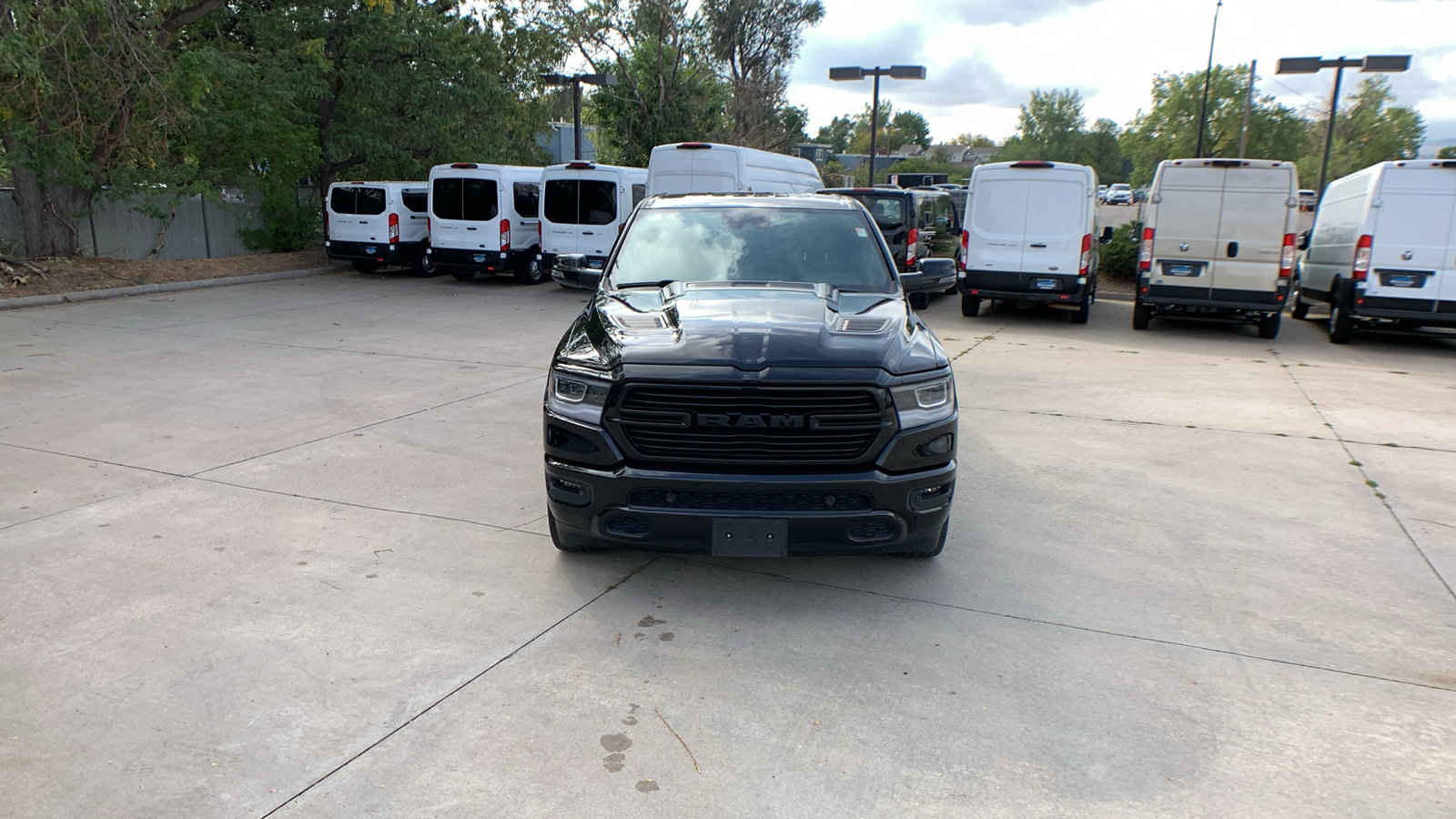 Used 2023 RAM 1500 Laramie AWD/4WD image 8