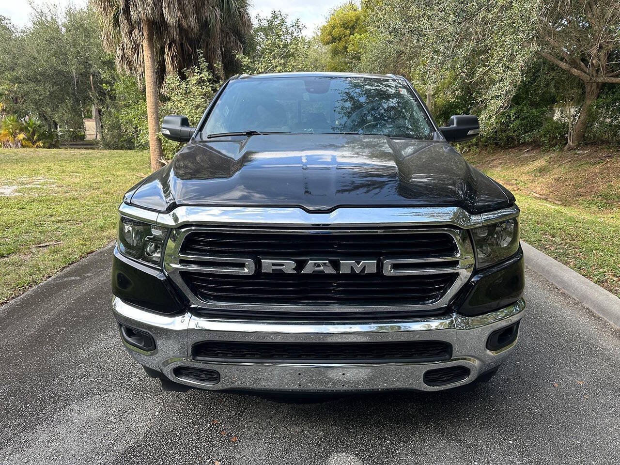 Used 2021 RAM 1500 2WD Crew Cab image 2