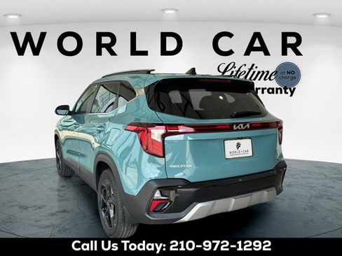 New 2026 Kia Seltos EX FWD image 9