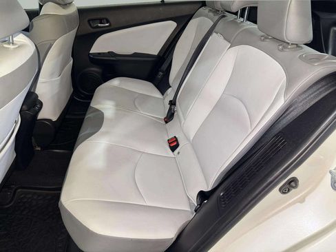 Used 2020 Toyota Prius Prime XLE FWD image 22