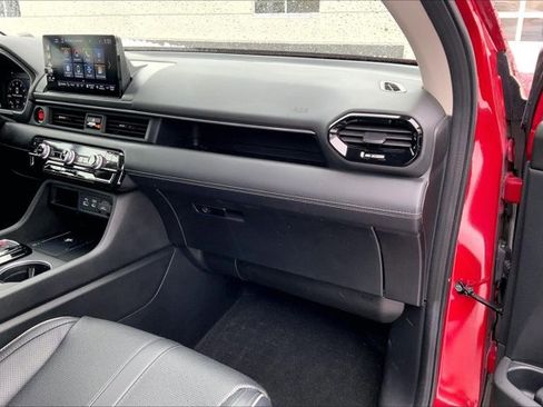 Used 2023 Honda Pilot Elite image 15