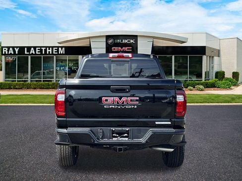 New 2026 GMC Canyon Elevation w/ Convenience Package image 4
