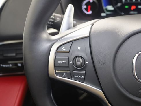 Used 2017 Acura NSX image 43