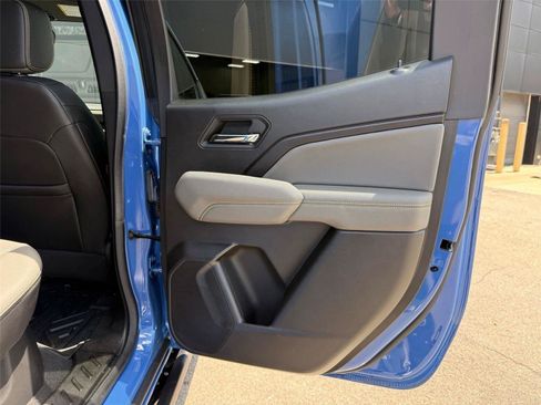 Used 2025 Chevrolet Colorado ZR2 AWD/4WD image 23
