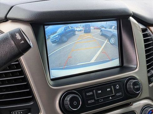 Used 2015 GMC Yukon Denali w/ Open Road Package AWD/4WD image 14