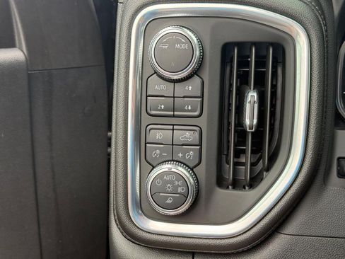 Used 2021 GMC Sierra 1500 Denali w/ Denali Ultimate Package AWD/4WD image 23