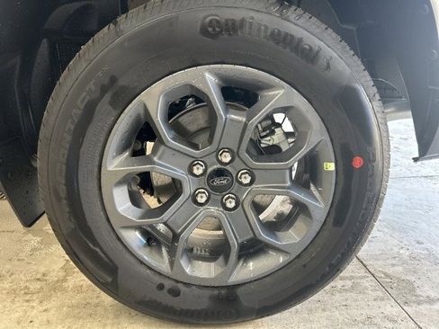 New 2025 Ford Maverick XLT w/ XLT Luxury Package image 7