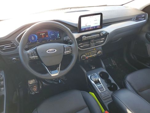 Certified 2022 Ford Escape SEL w/ Technology Package image 26