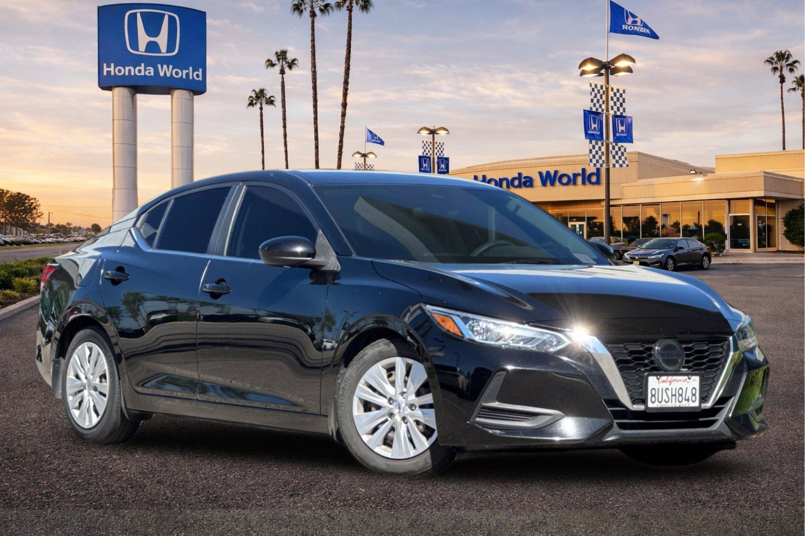 Used 2021 Nissan Sentra S FWD image 2