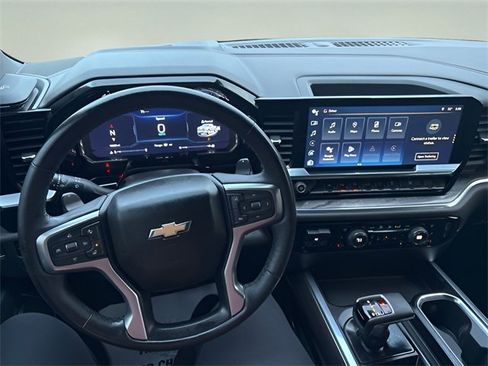 Used 2023 Chevrolet Silverado 1500 LTZ image 10