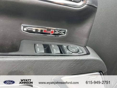 Used 2024 GMC Sierra 1500 AT4X image 27
