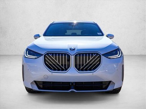 Used 2026 BMW X3 xDrive30 image 2