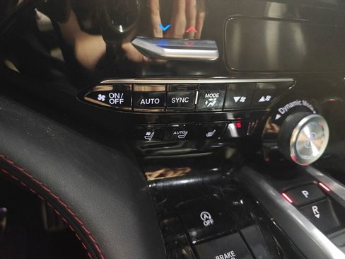 Used 2022 Acura MDX A-Spec image 11