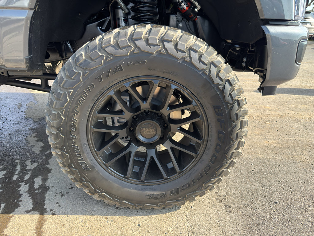 New 2026 Ford F250 4x4 Crew Cab Super Duty image 5