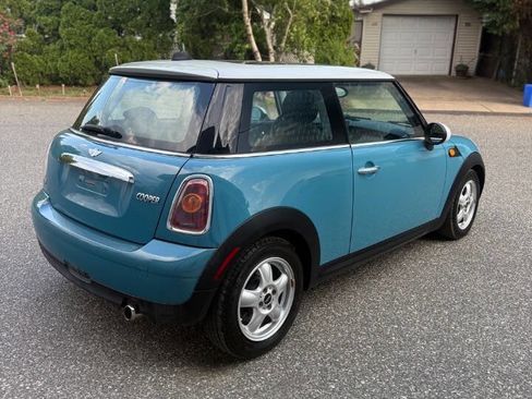 Used 2010 MINI Cooper Hardtop FWD image 6
