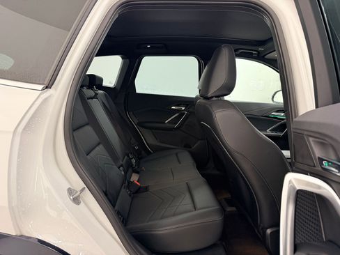 Used 2025 BMW X1 xDrive28i AWD/4WD image 27