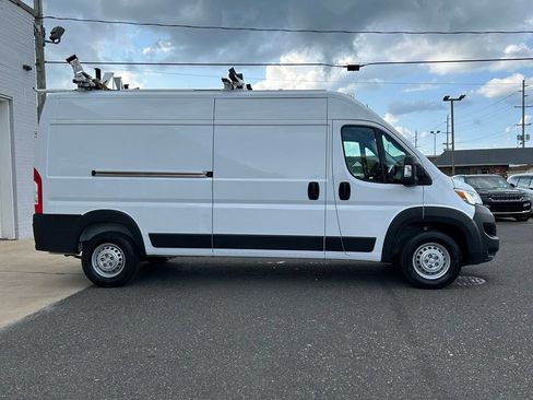 Used 2024 RAM ProMaster 2500 FWD image 8