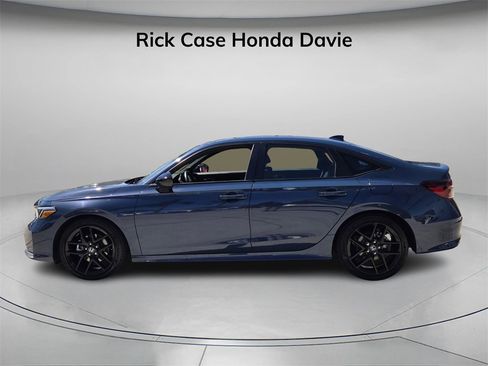 Certified 2025 Honda Civic Sport image 4