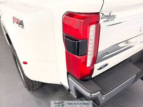 New 2026 Ford F350 King Ranch w/ Chrome Package AWD/4WD image 17