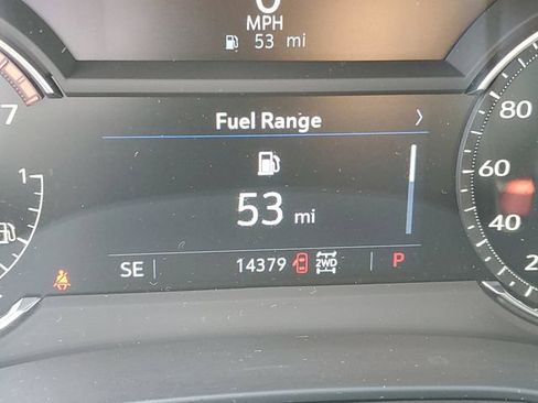 Certified 2025 Cadillac XT5 Luxury w/ LPO, Floor Liner Package AWD/4WD image 25