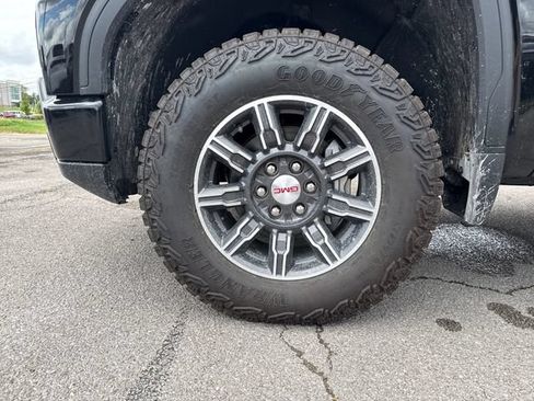 New 2026 GMC Sierra 1500 AT4 w/ AT4 Premium Package AWD/4WD image 10