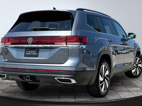 Used 2024 Volkswagen Atlas SE FWD image 7