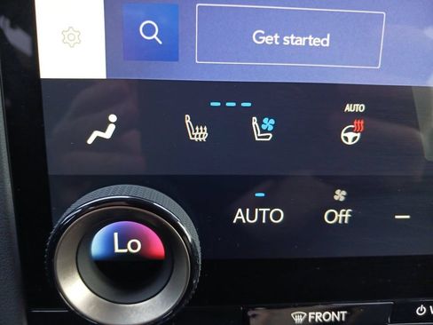 Used 2025 Lexus GX 550 w/ Accessory Package (2T) AWD/4WD image 26