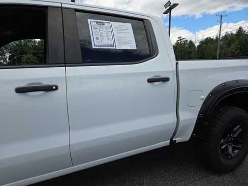 Used 2019 Chevrolet Silverado 1500 Custom Trail Boss w/ Custom Convenience Package AWD/4WD image 34