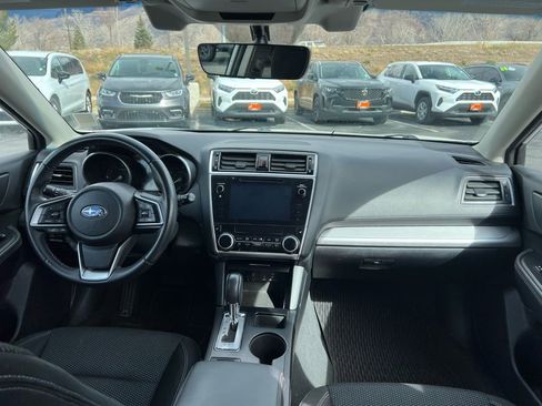 Used 2019 Subaru Outback 2.5i Premium AWD/4WD image 21