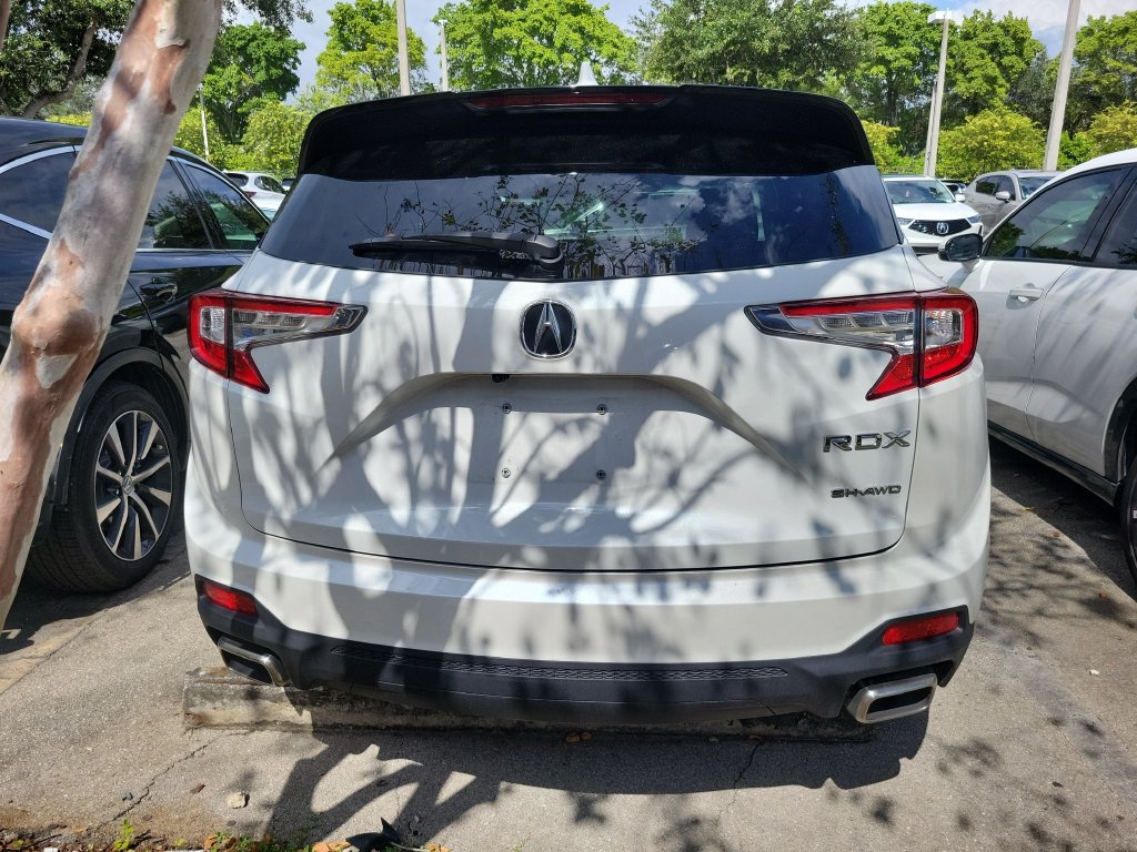 Used 2025 Acura RDX SH-AWD image 8