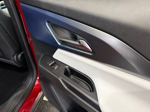 New 2026 Chevrolet Equinox EV LT image 26