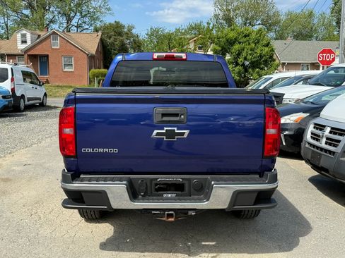 Used 2017 Chevrolet Colorado W/T image 12