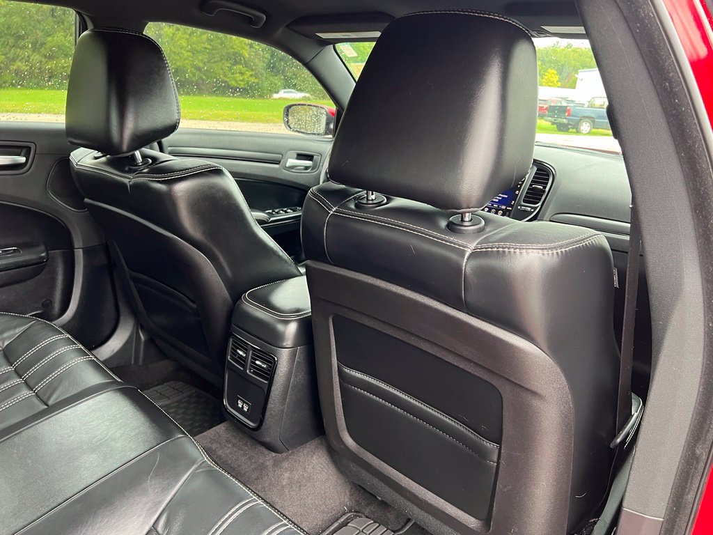 Used 2016 Chrysler 300 S AWD/4WD image 18
