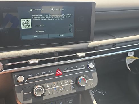 Certified 2025 Hyundai Tucson SE FWD image 21