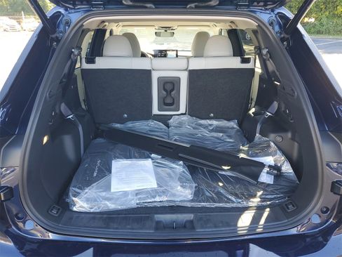 New 2025 Mitsubishi Outlander SE image 29