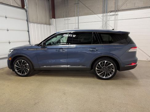 Used 2021 Lincoln Aviator Reserve w/ Equipment Group 202A image 5