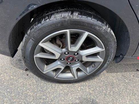 Used 2020 Kia Soul GT-Line FWD image 14