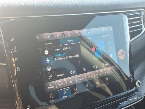 Used 2024 Jeep Wagoneer L Series II image 9