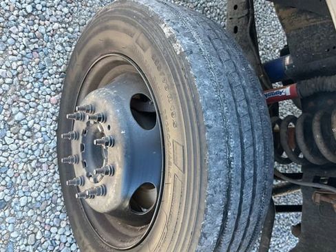 Used 2015 Ford F550 4x4 Crew Cab Super Duty w/ Power Equipment Group image 43